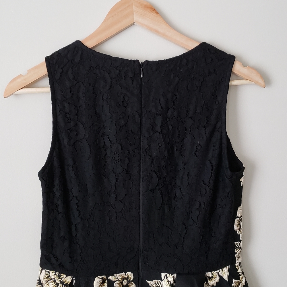 Soieblu • Modcloth Floral Design Metallic Dress - Picture 7 of 9